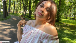 I took a woman for a walk in the park so that she wouldn't break down on the very first appointment